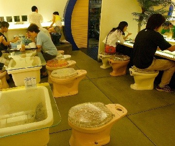 toilet-Restaurant.jpg